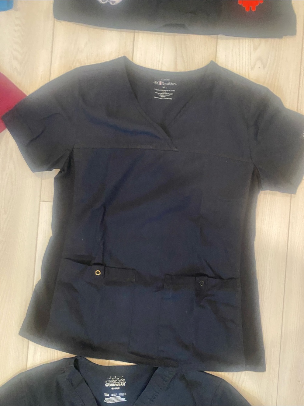 Women's Purple V-Neck Scrub Top - Comfortable Work Tee - Picture 7 of 8